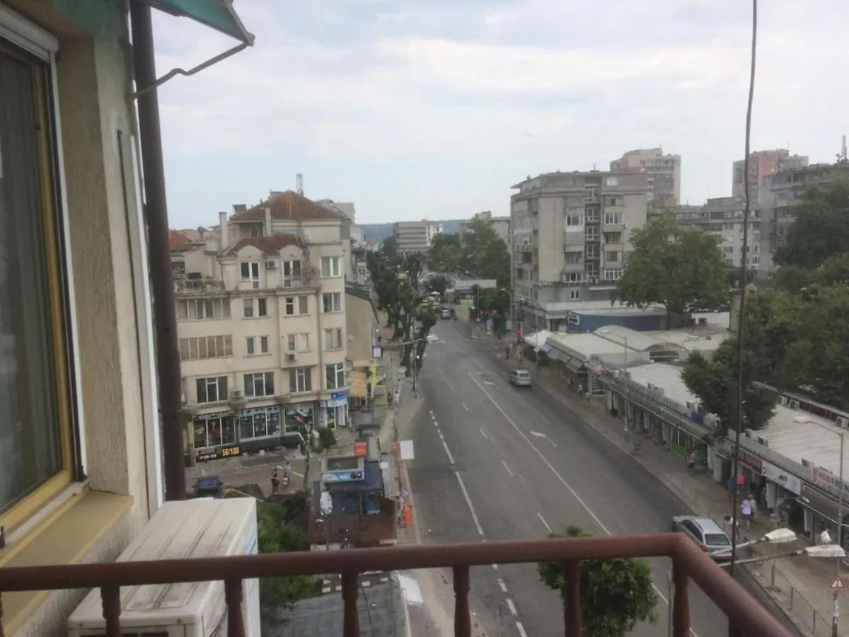 Bogdanov Apartment Varna